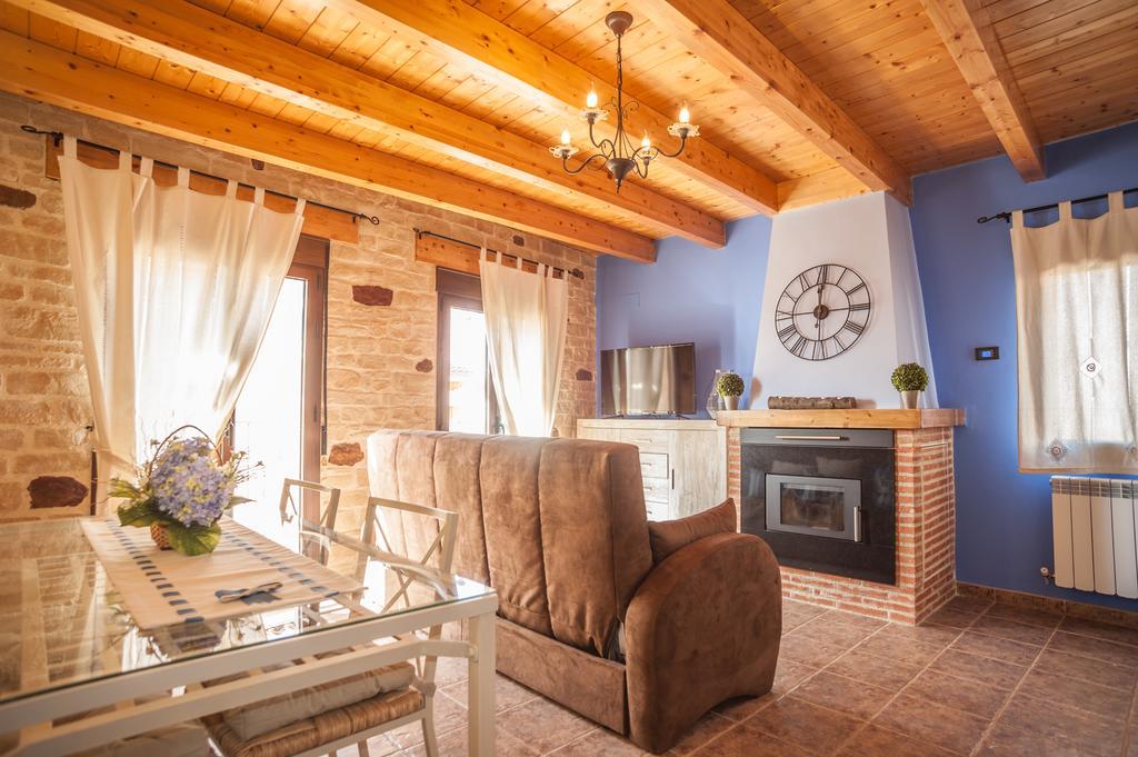 Apartamentos Rurales Millan Ла-Мата-де-лос-Ольмос Экстерьер фото
